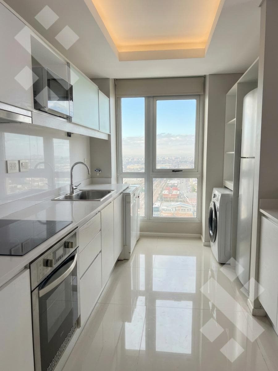 FOR SALE: 3-Bedroom Apartment with Parking Space - Hilton Garden Inn Tower, Neuquén