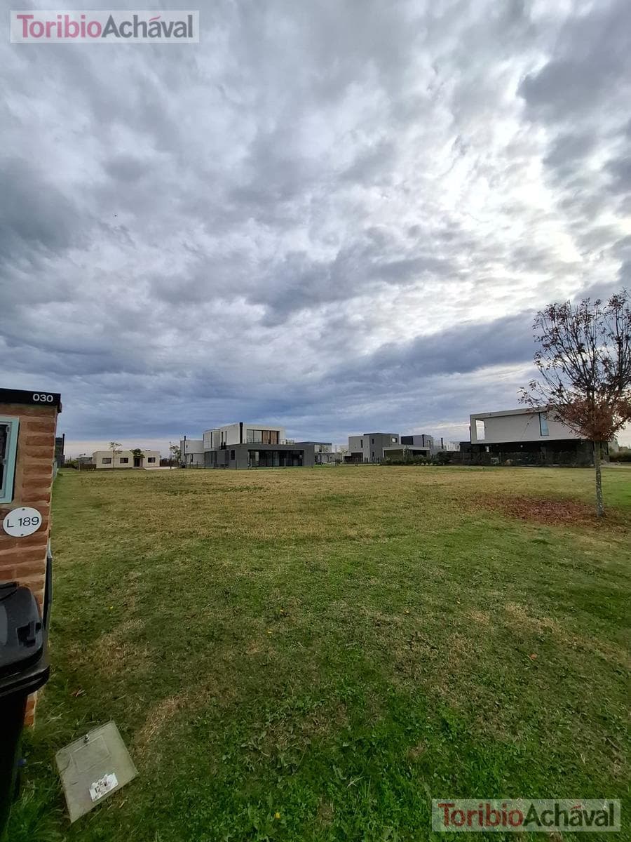 A Must-See Lot in the Riberas Neighborhood, Puentes