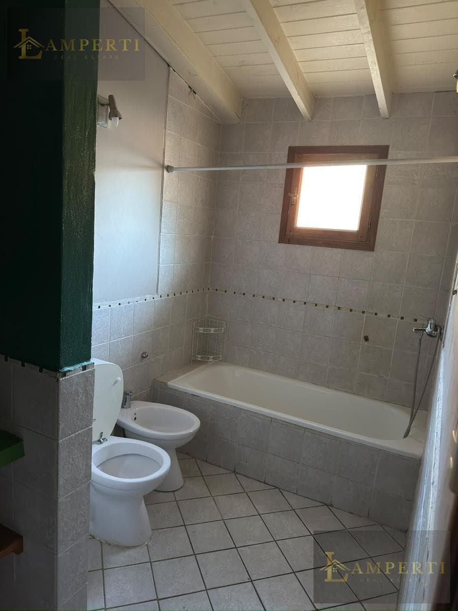 Excellent Investment Opportunity on Route 40 | House with 6 Apartments for Vacation Rentals
