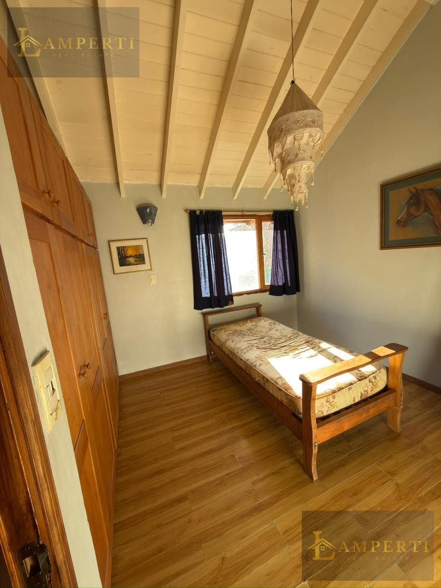 Excellent Investment Opportunity on Route 40 | House with 6 Apartments for Vacation Rentals