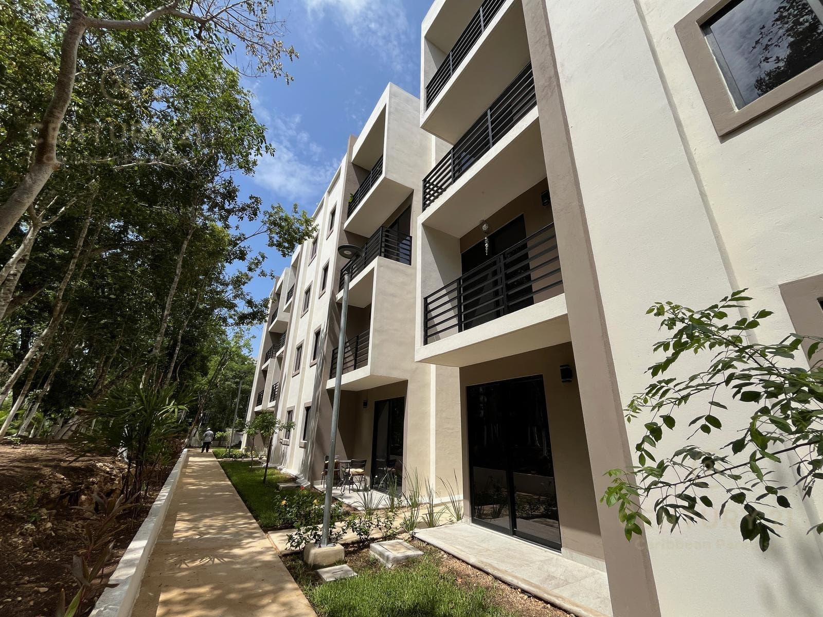 Furnished Apartment for Rent in the Selva Condominium - Playa del Carmen P4619
