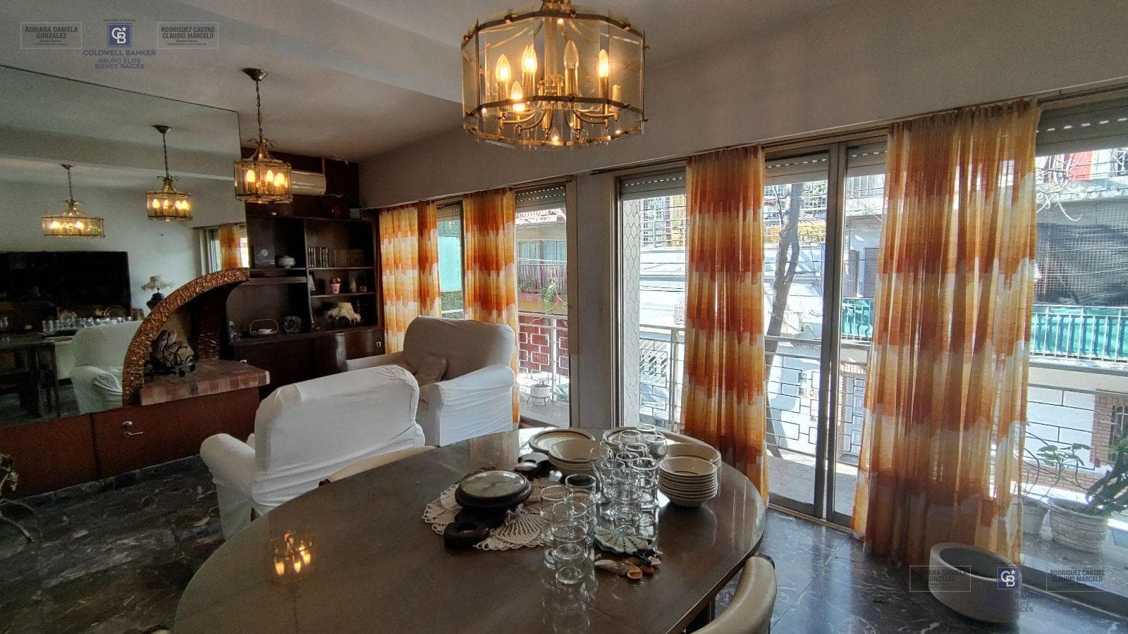 HOUSE FOR SALE: 8 ROOMS, BALCONY, TERRACE, OUTDOOR KITCHEN, AND GRILL IN CABALLITO