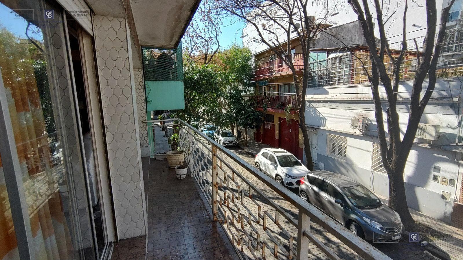 HOUSE FOR SALE: 8 ROOMS, BALCONY, TERRACE, OUTDOOR KITCHEN, AND GRILL IN CABALLITO