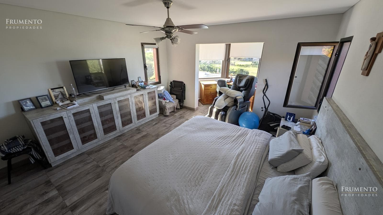 9-room house in Pilara, on a 1,500 m² lot