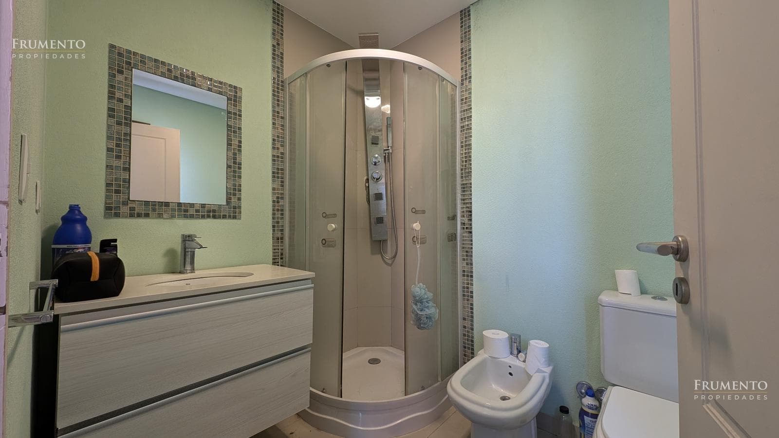 9-room house in Pilara, on a 1,500 m² lot