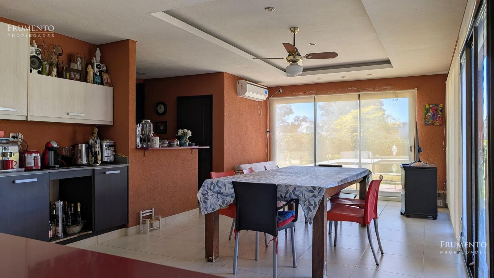 9-room house in Pilara, on a 1,500 m² lot
