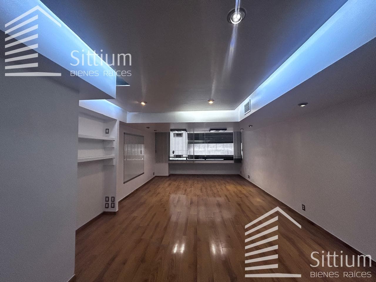 Office for Sale in Bosque de Duraznos - 93 m2 - 4th Floor
