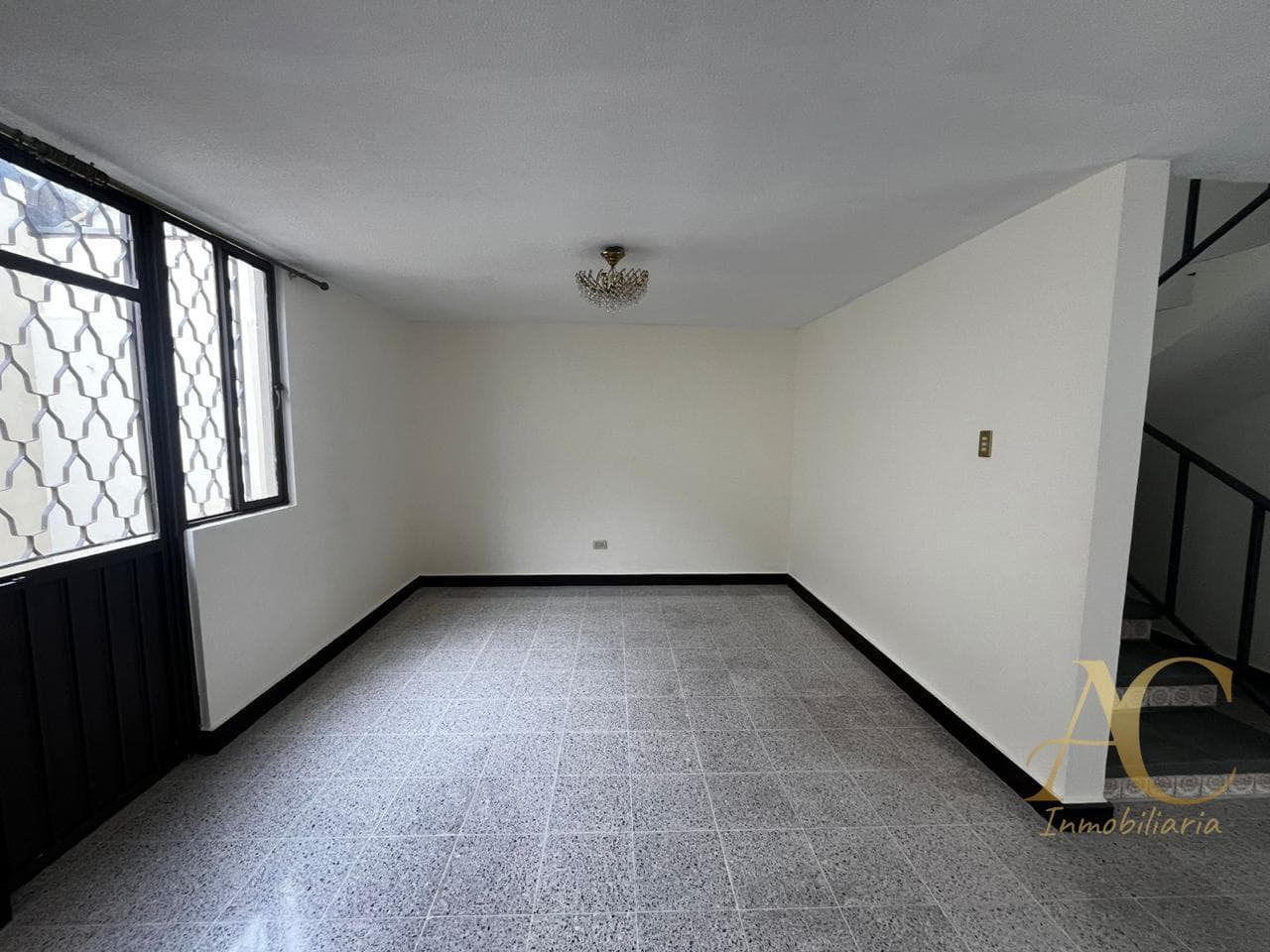HOUSE FOR RENT IN MAYORAZGO EL PARAISO