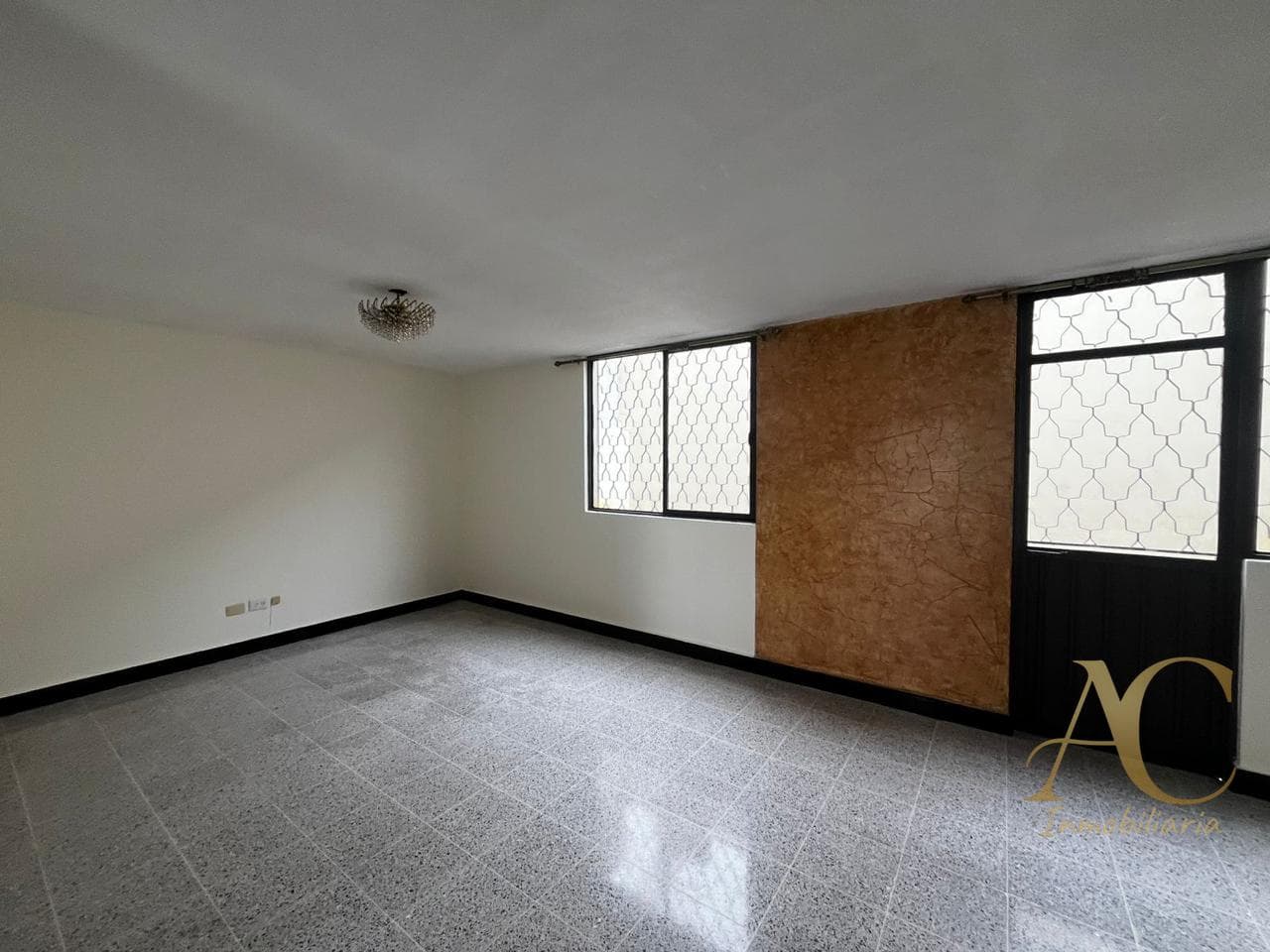 HOUSE FOR RENT IN MAYORAZGO EL PARAISO