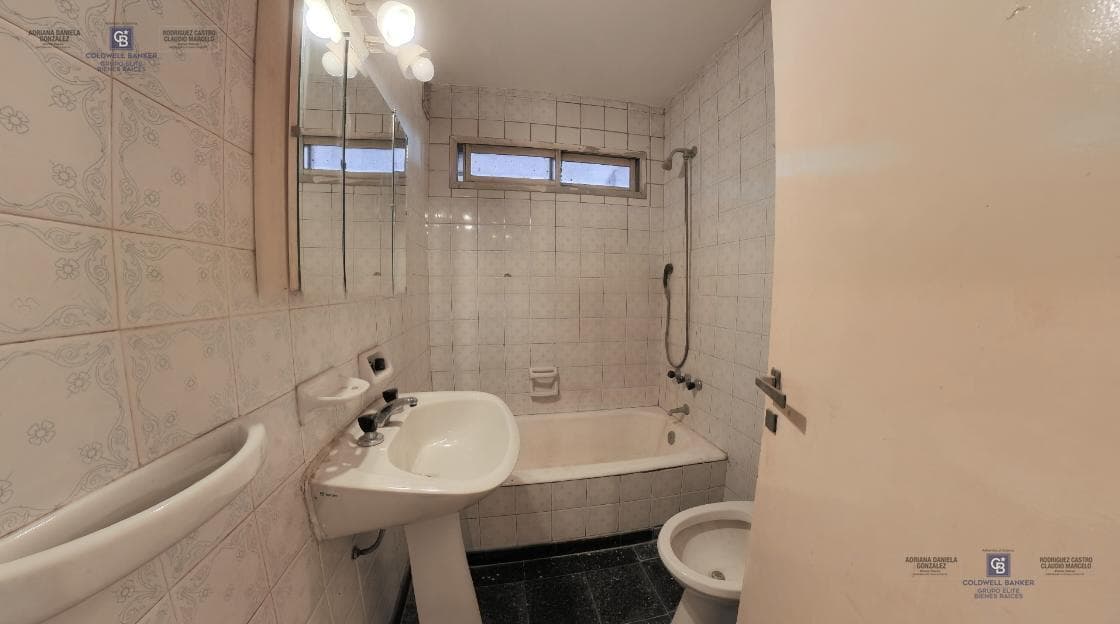 3-room apartment for sale, with balcony and garage, San Nicolás, CABA