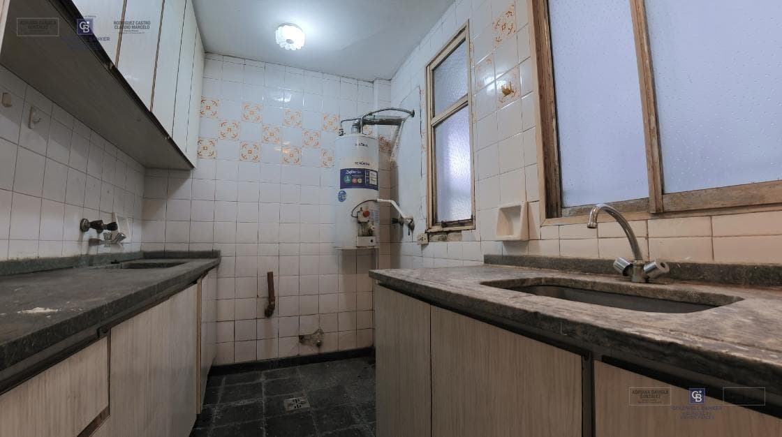 3-room apartment for sale, with balcony and garage, San Nicolás, CABA