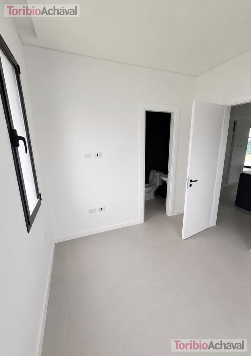 House in Puertos del Lago