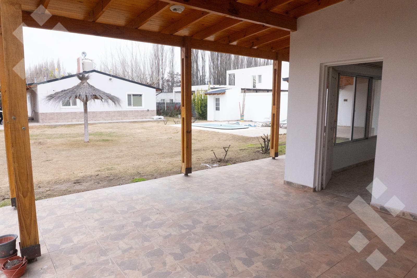 House in Plottier