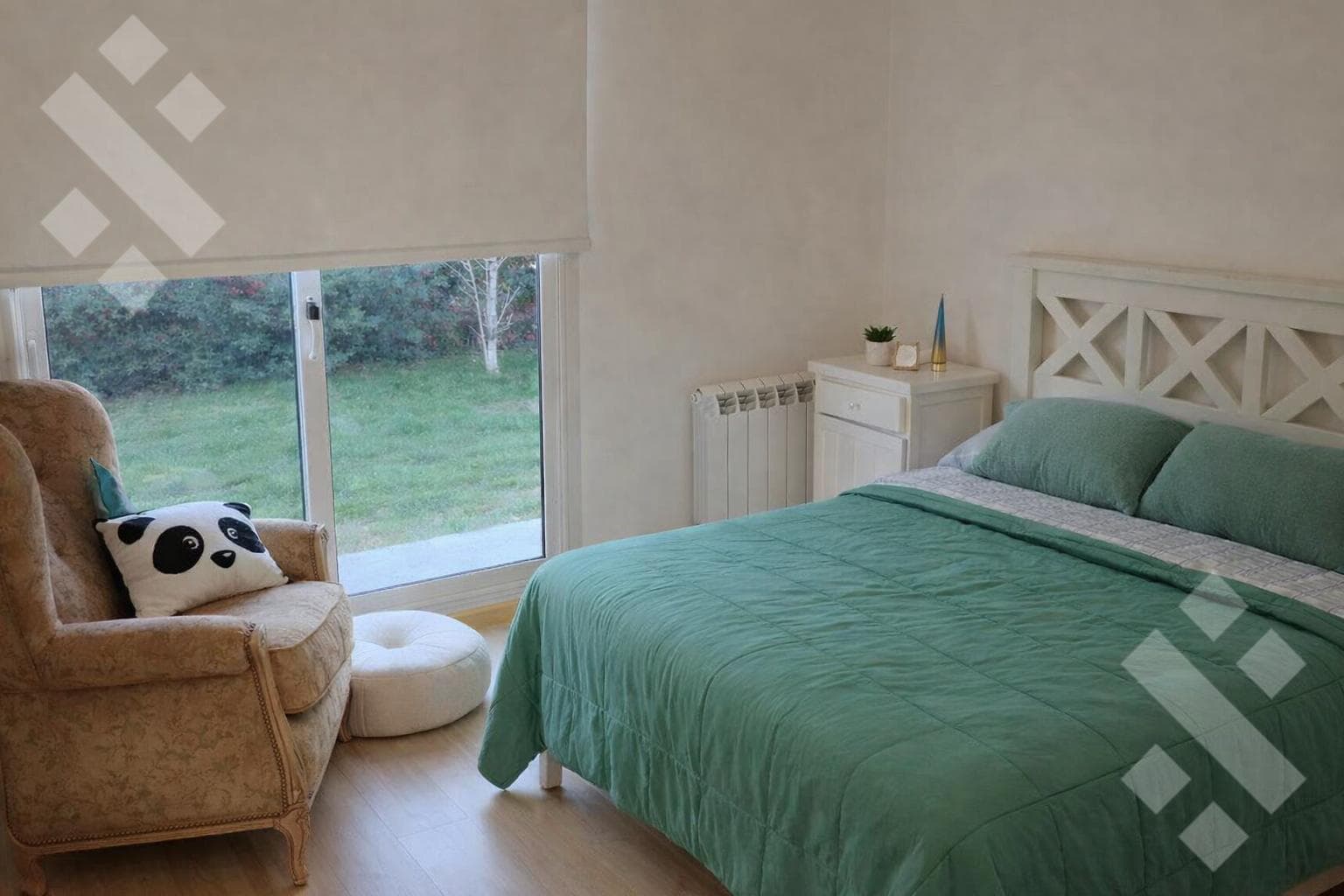 4-Bedroom House for Sale in the La Falda Neighborhood