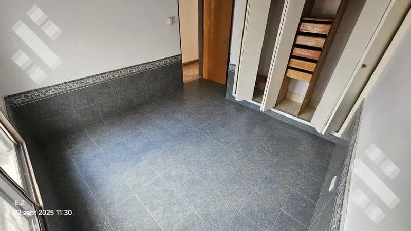 House for Sale on Miguel A. Camino Street, around number 400 - Neuquén -