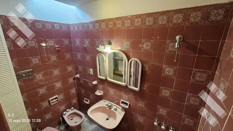 House for Sale on Miguel A. Camino Street, around number 400 - Neuquén -