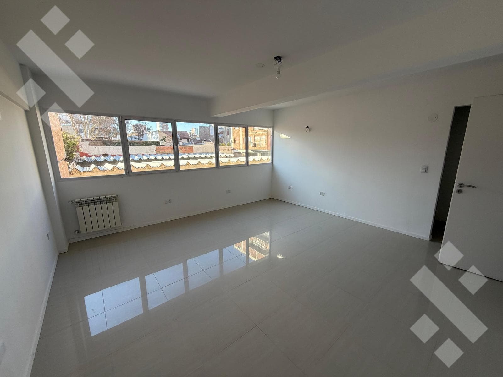 For Sale: Brand-new 1-bedroom apartment, 73 m², with garage. Neuquén City