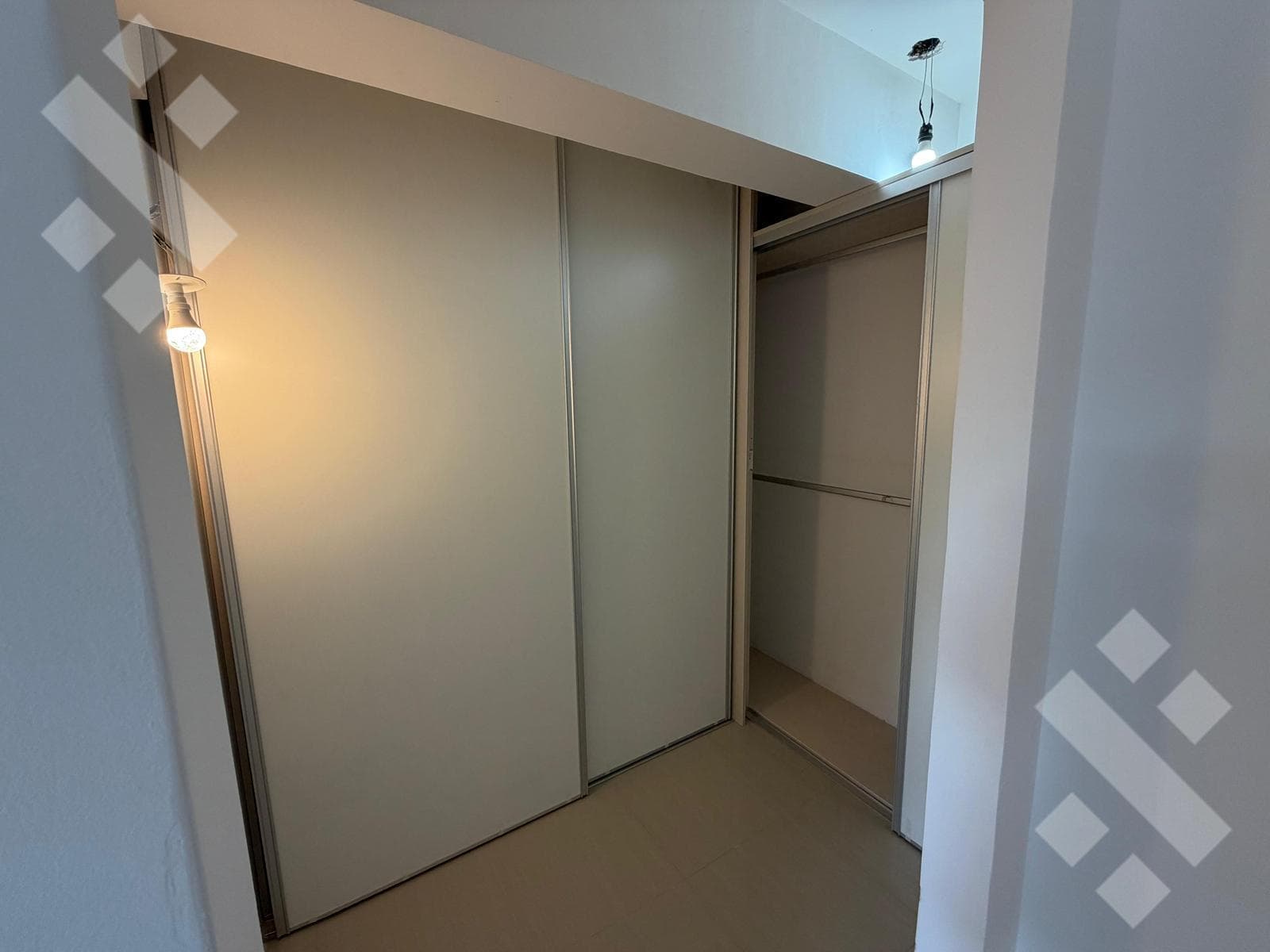 For Sale: Brand-new 1-bedroom apartment, 73 m², with garage. Neuquén City