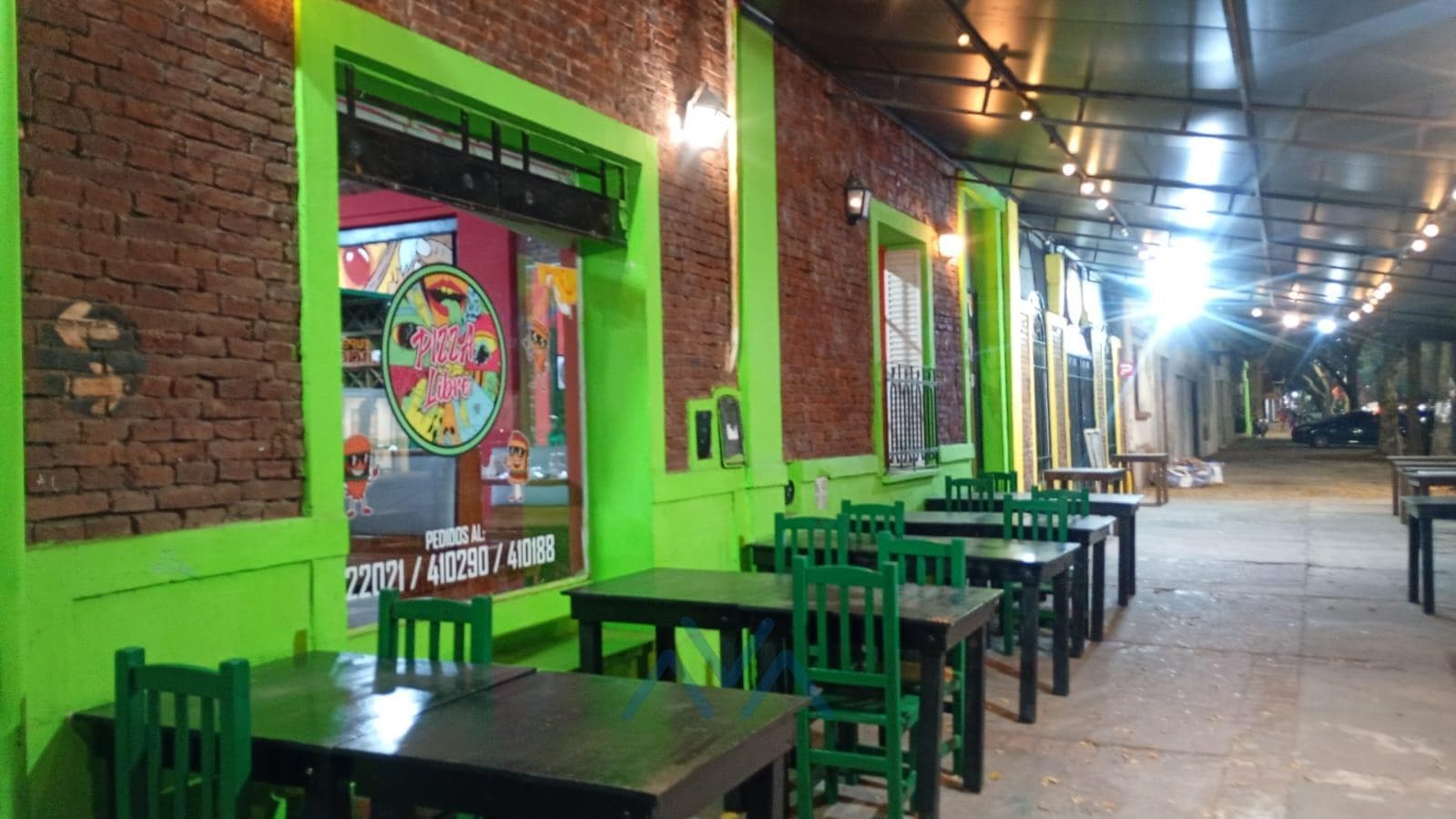 Restaurant Business for Sale at Av. Rocha and Pinto, Downtown, Pergamino, Buenos Aires