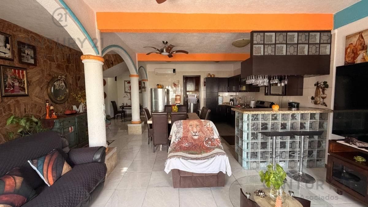 House for Sale in Renacimiento, Acapulco, Gro