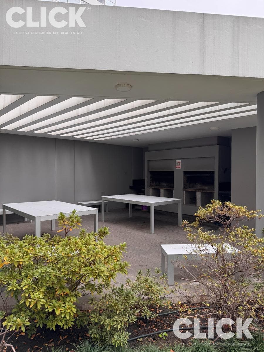 Apartment for rent in Cañitas, 3 rooms, with a garage