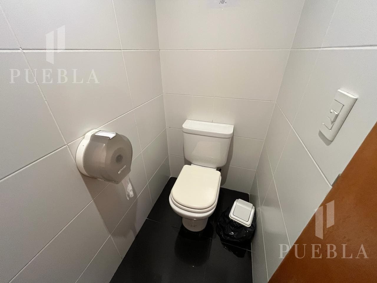 Retail Space and Office for Rent - Parque Patricios, Technology District