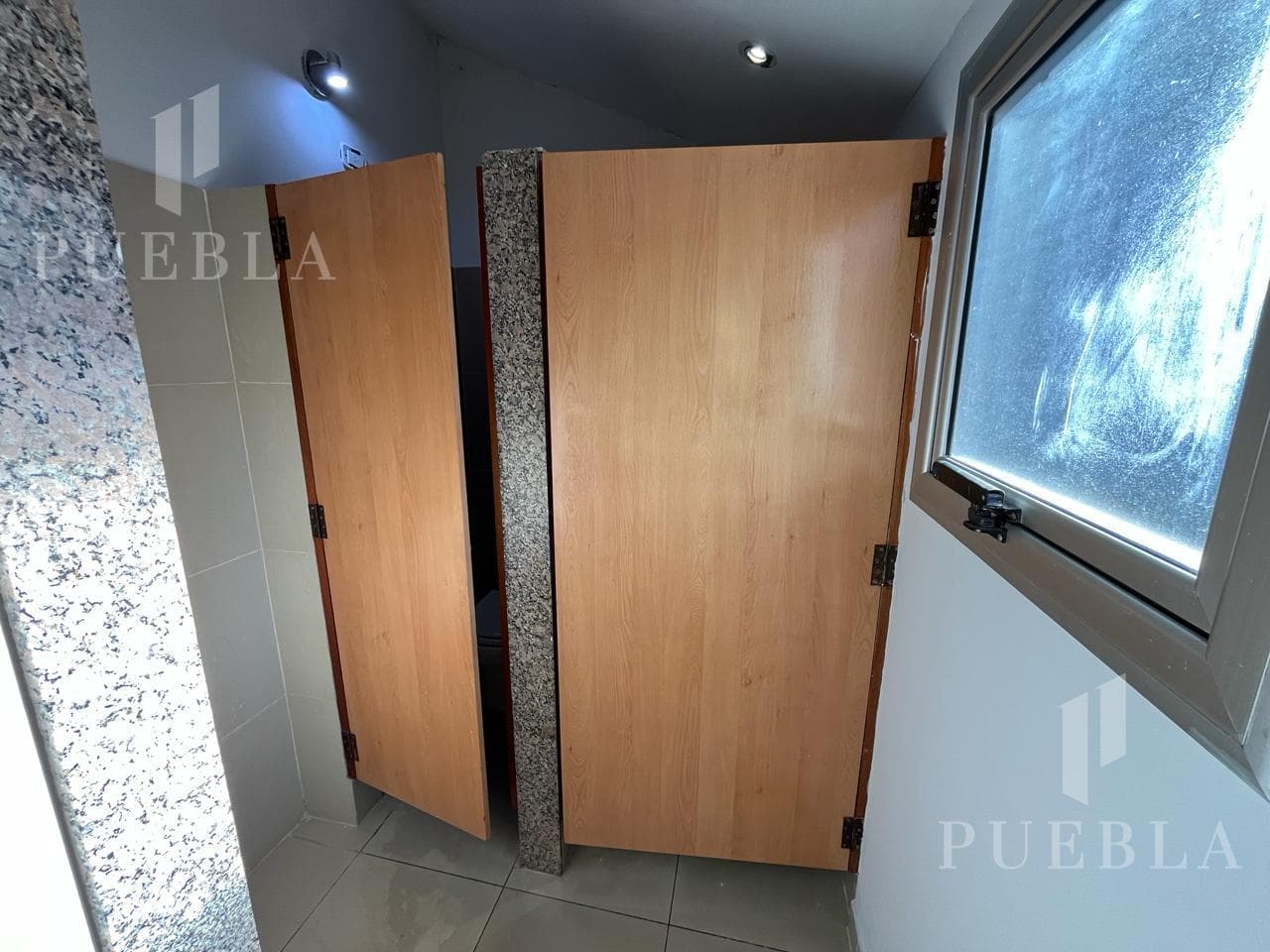 Retail Space and Office for Rent - Parque Patricios, Technology District