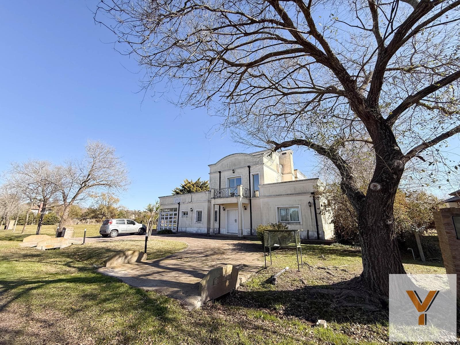 House for Rent - 4 Bedrooms, 2 Bathrooms - 1,250 m - Haras del Sur 1.
