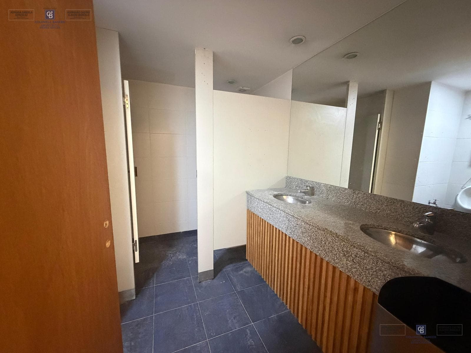 Residential and Office Rentals in Buenos Aires, Plaza Puerto Madero