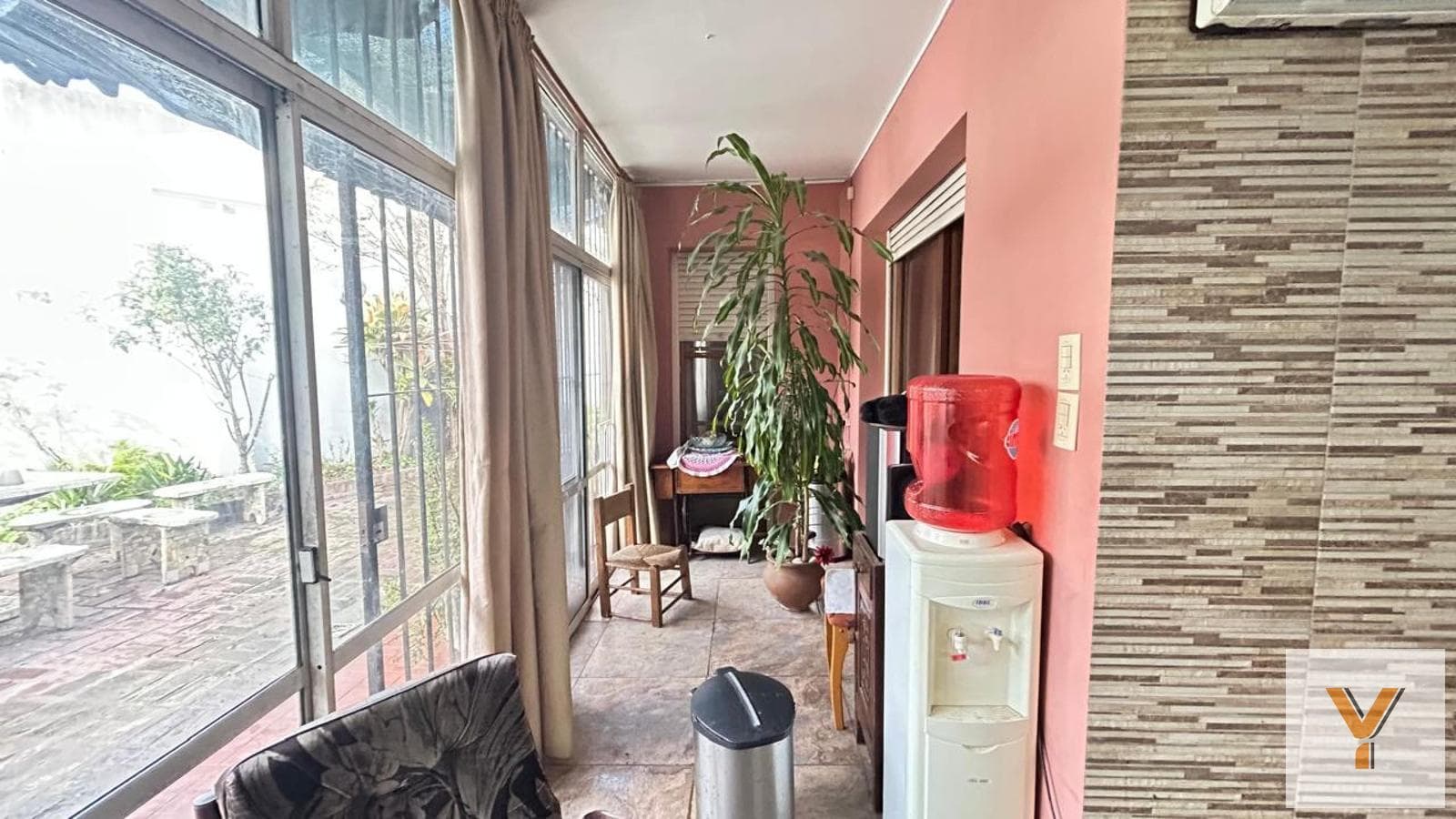 Casa 4 Amb | 2 Dorm Cochera | 200m² Terreno | La Plata Centro