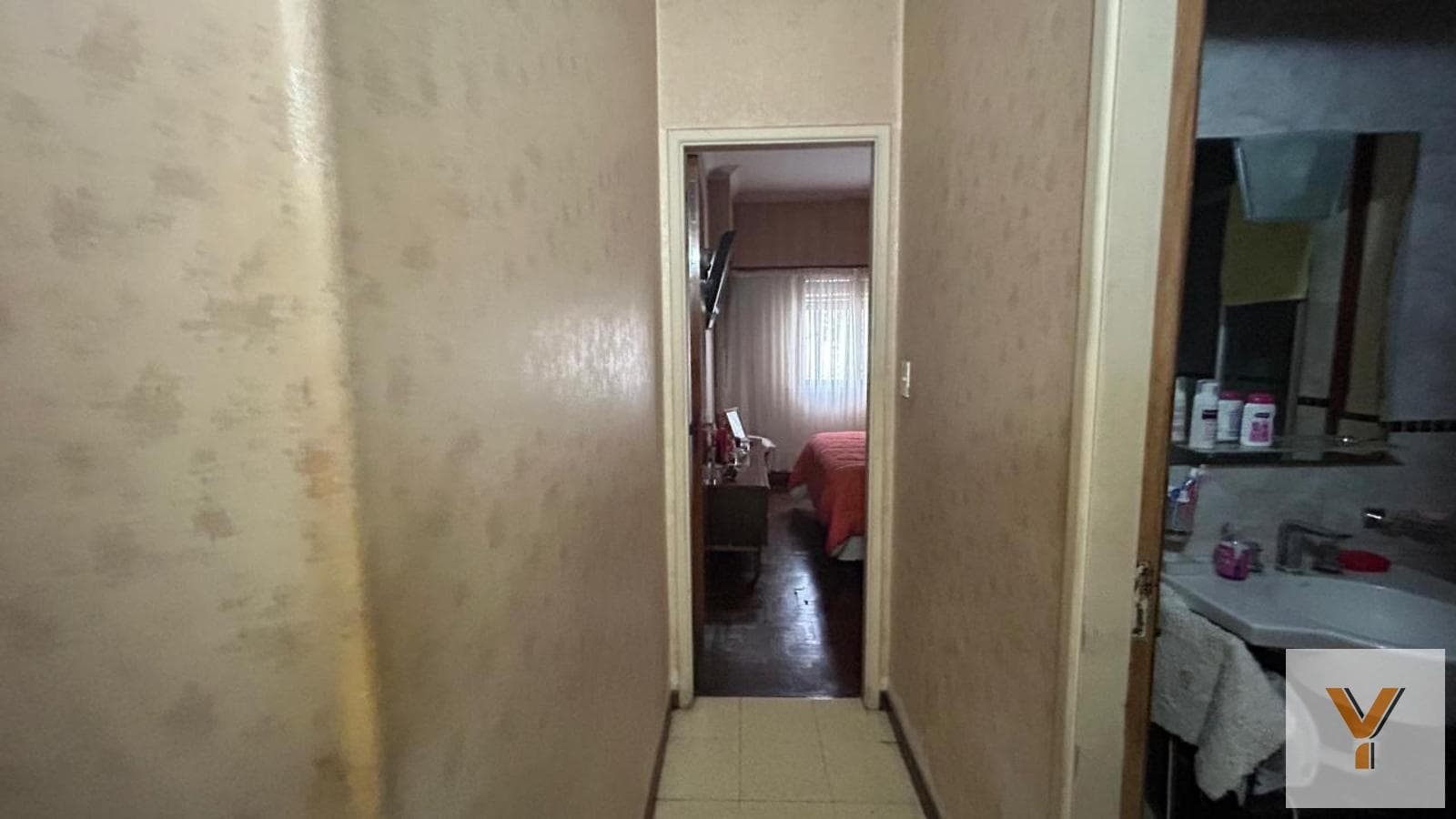 Casa 4 Amb | 2 Dorm Cochera | 200m² Terreno | La Plata Centro