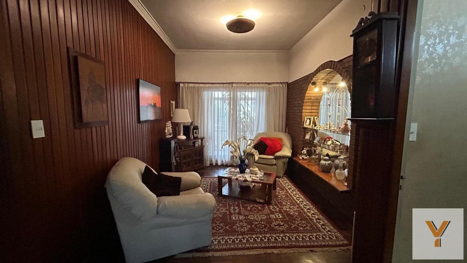 Casa 4 Amb | 2 Dorm Cochera | 200m² Terreno | La Plata Centro