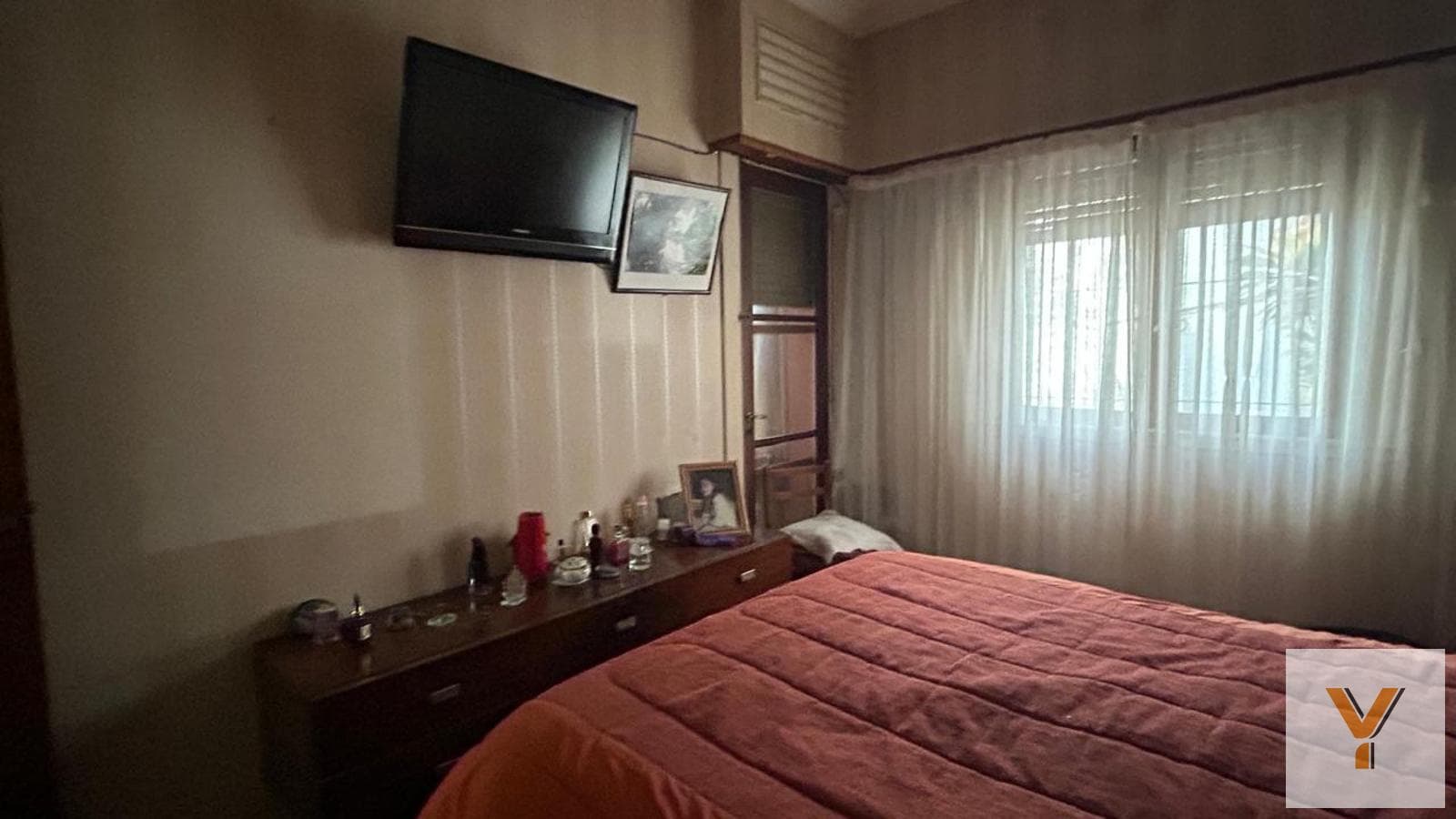 Casa 4 Amb | 2 Dorm Cochera | 200m² Terreno | La Plata Centro