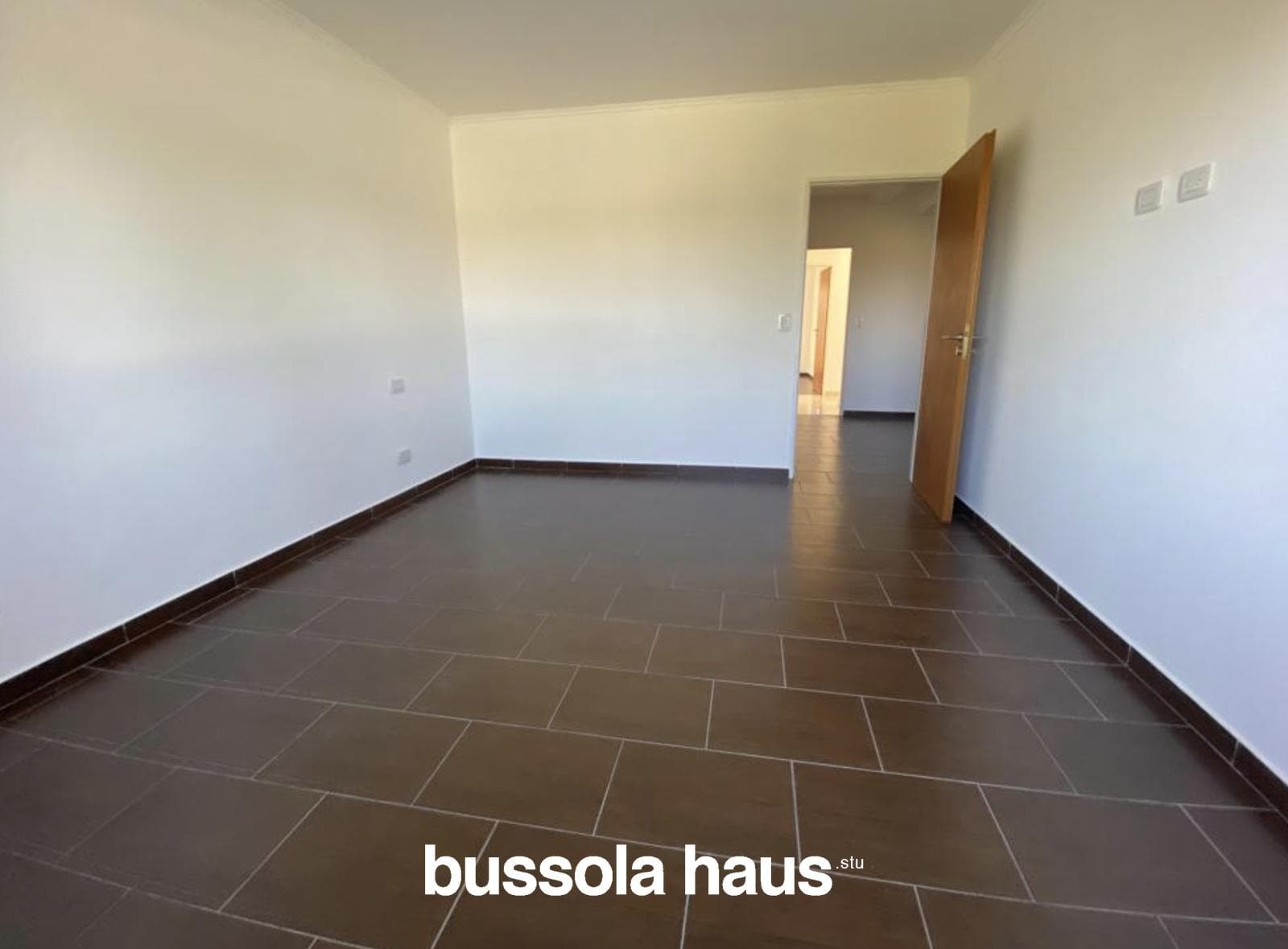 4-Bedroom House for Sale Near the Golf Course in San Isidro Labrador, Villanueva