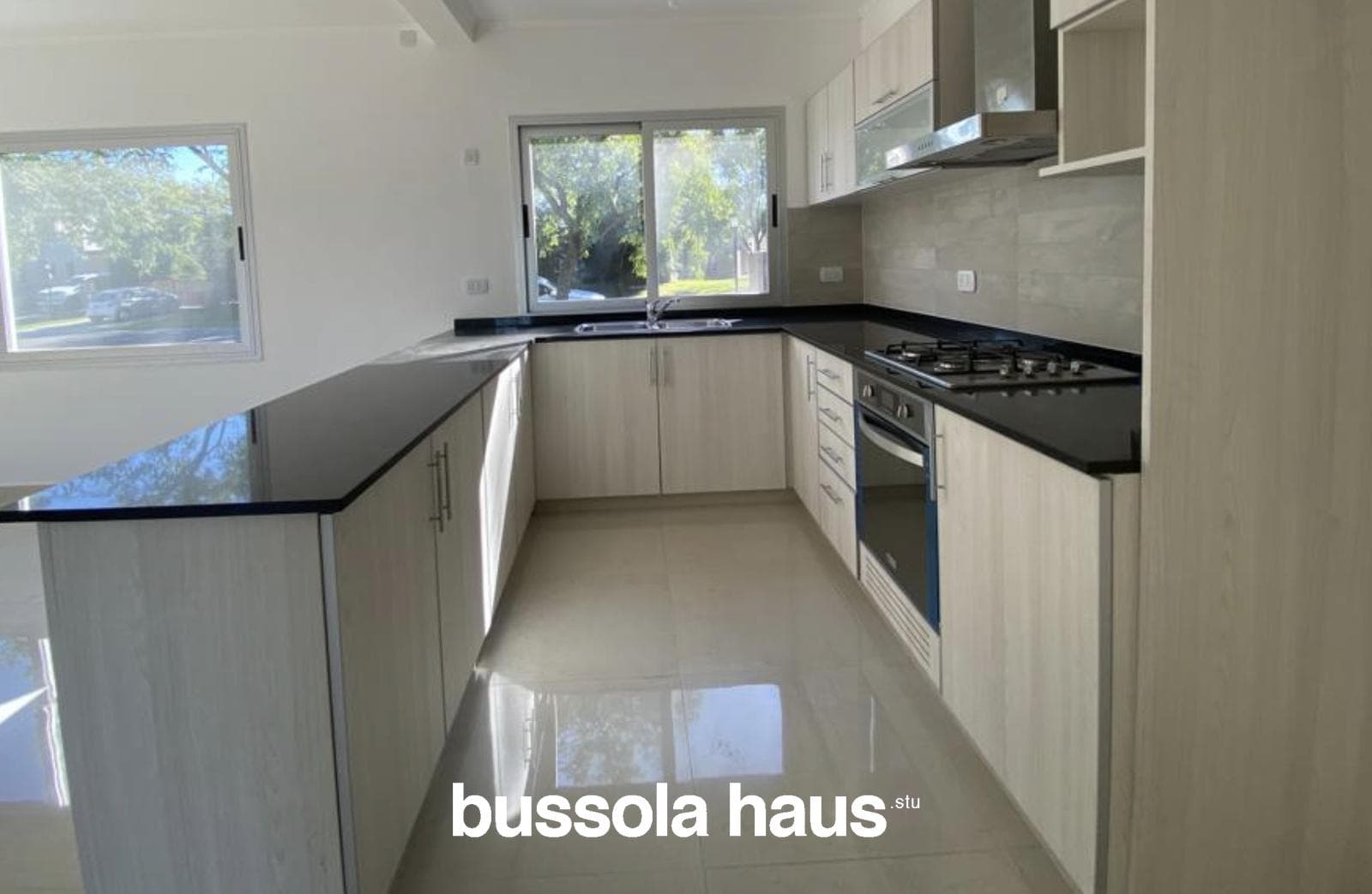 4-Bedroom House for Sale Near the Golf Course in San Isidro Labrador, Villanueva