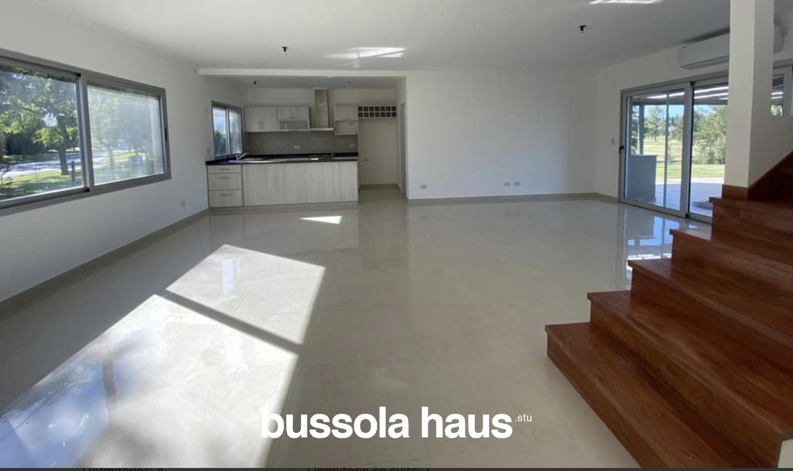 4-Bedroom House for Sale Near the Golf Course in San Isidro Labrador, Villanueva