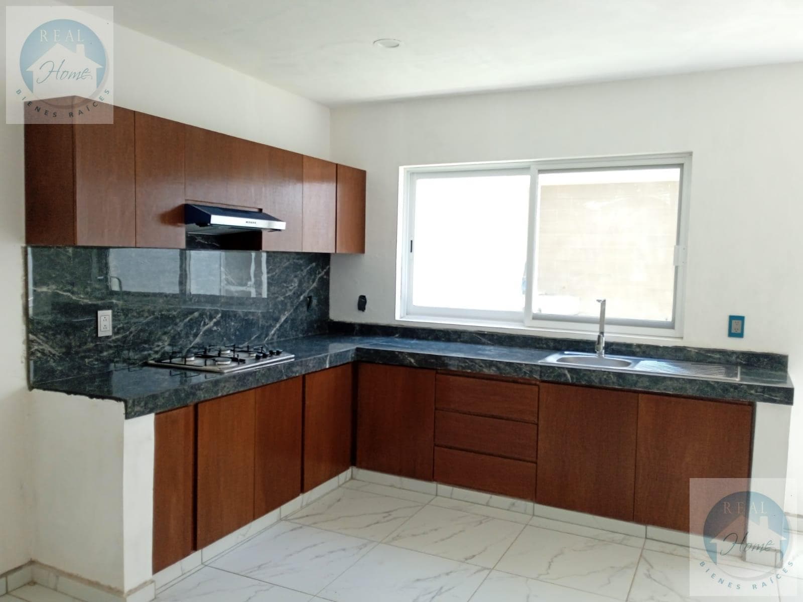 New House for Sale in Mesa de los Ocotes