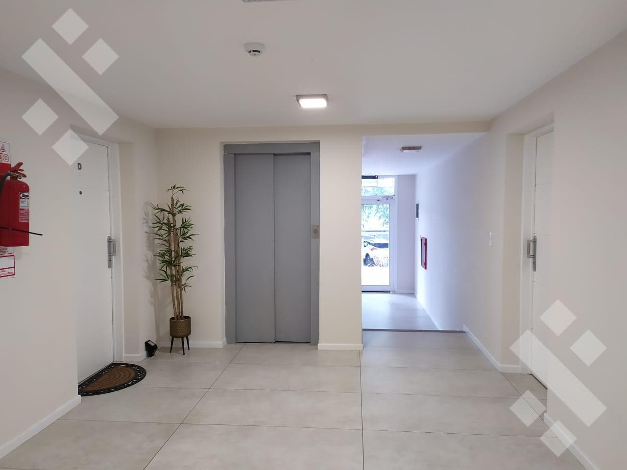 For Sale: Ground-Floor Apartment with 2 Bedrooms, Garage, and Storage Room - Clubhouse - Neuquén City