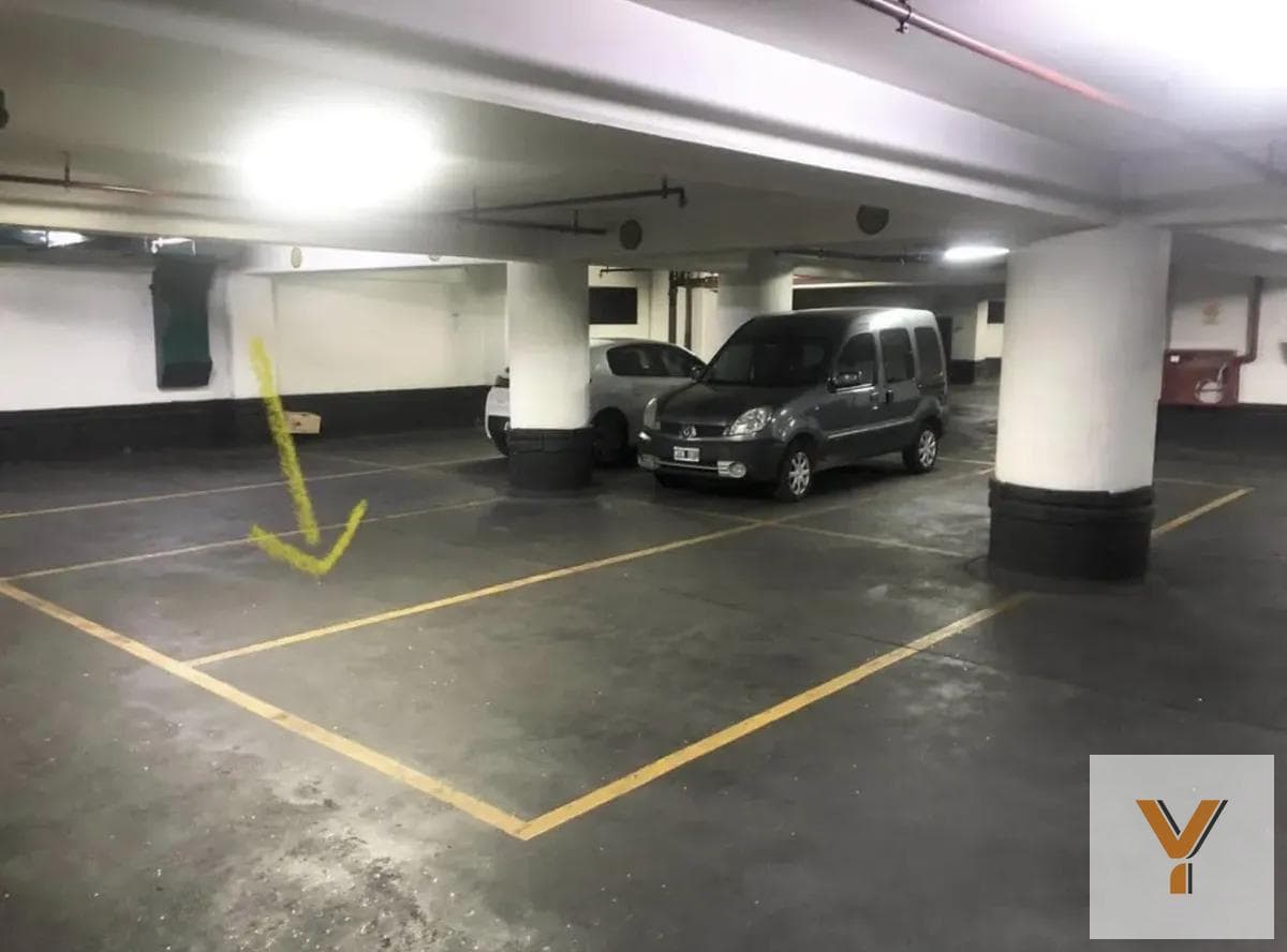 Garage for Sale - - 12.35 meters - Recoleta