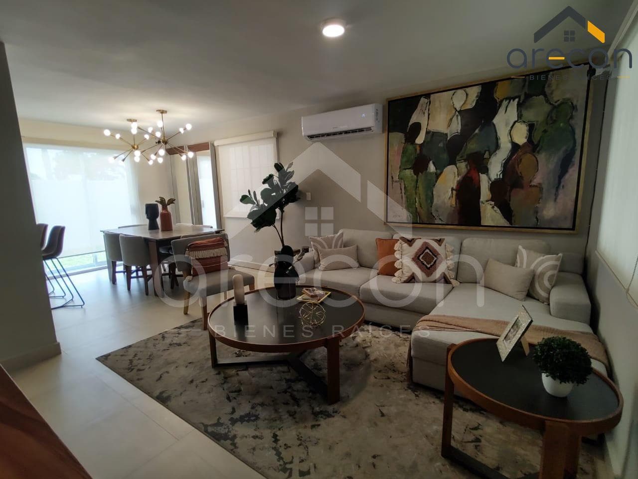 New house in Arecas, just a stone's throw from the TEC