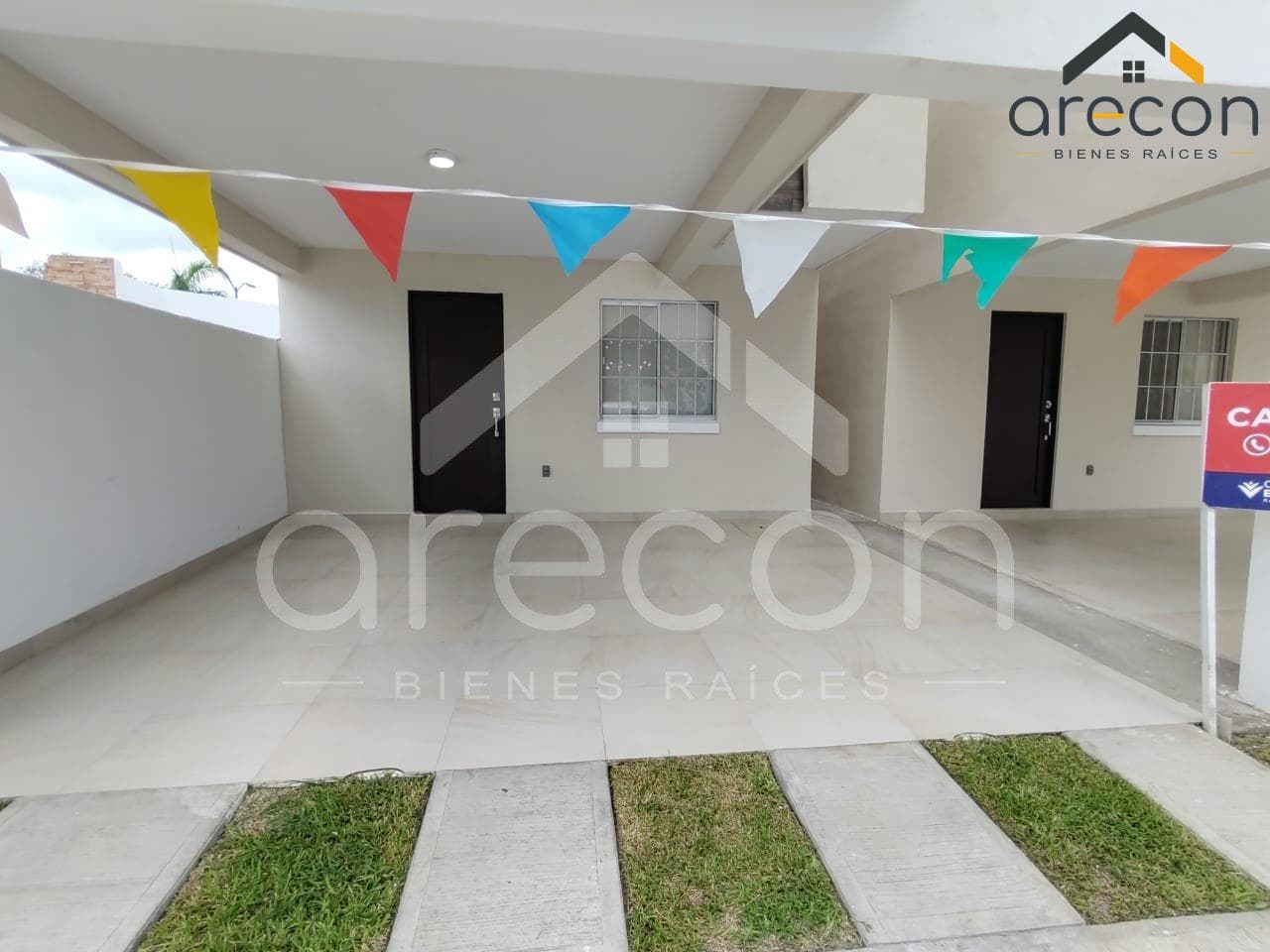 House for Sale in the Vista Laguna Subdivision, Monte Alto Altamira