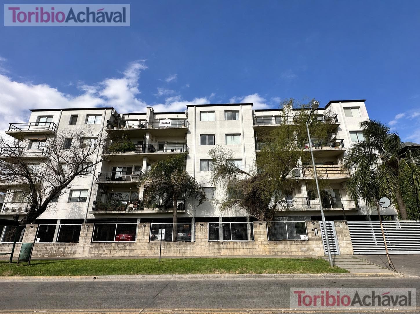 Excellent two-room apartment for sale in the Delta Complex - Financing available