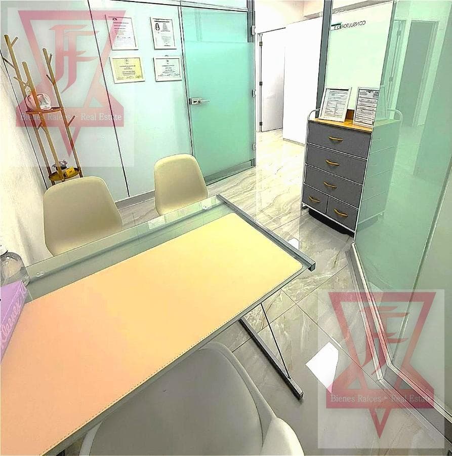 Furnished Office for Rent – WTC Mexico Tower, Utilities Included and 24/7 Security!