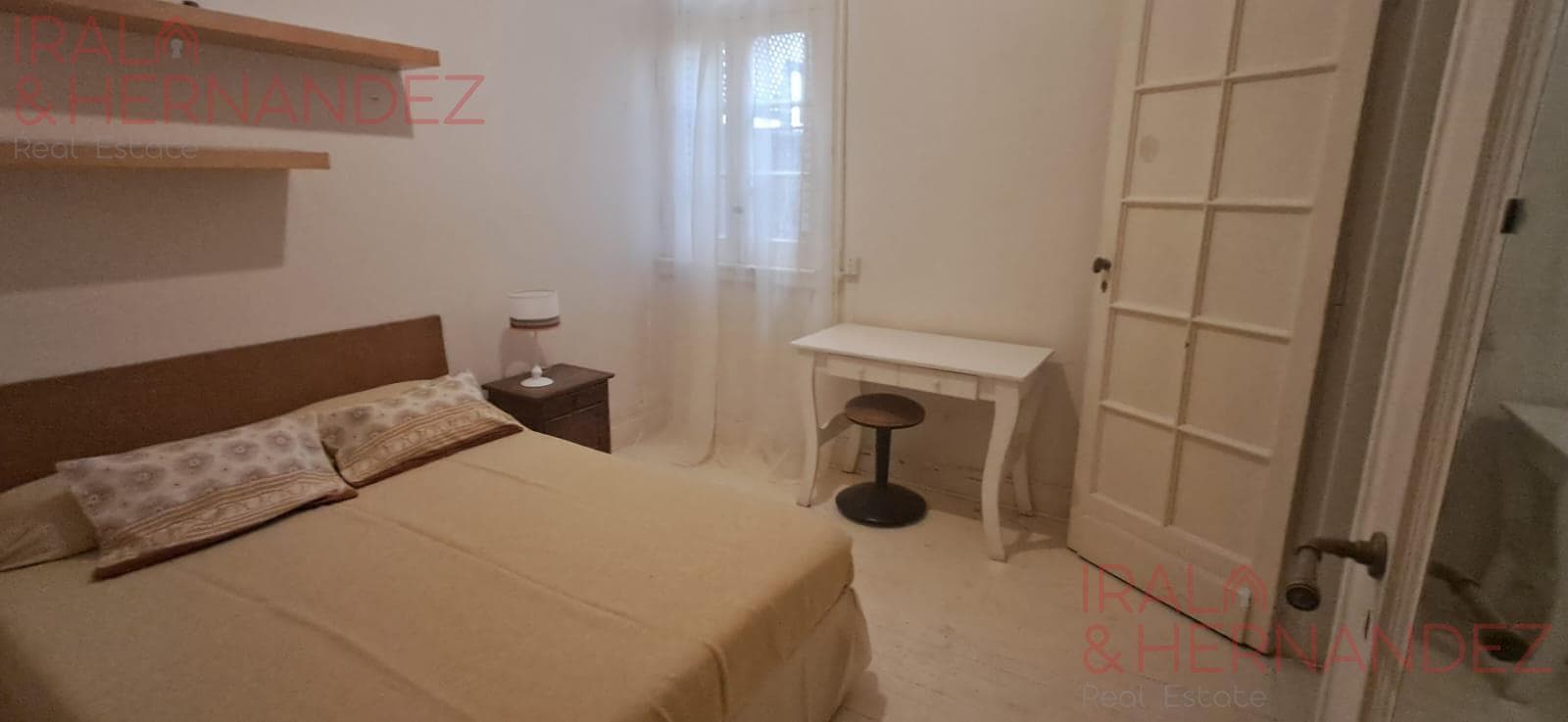 Alquiler PH en primer piso al frente con terraza propia en Recoleta