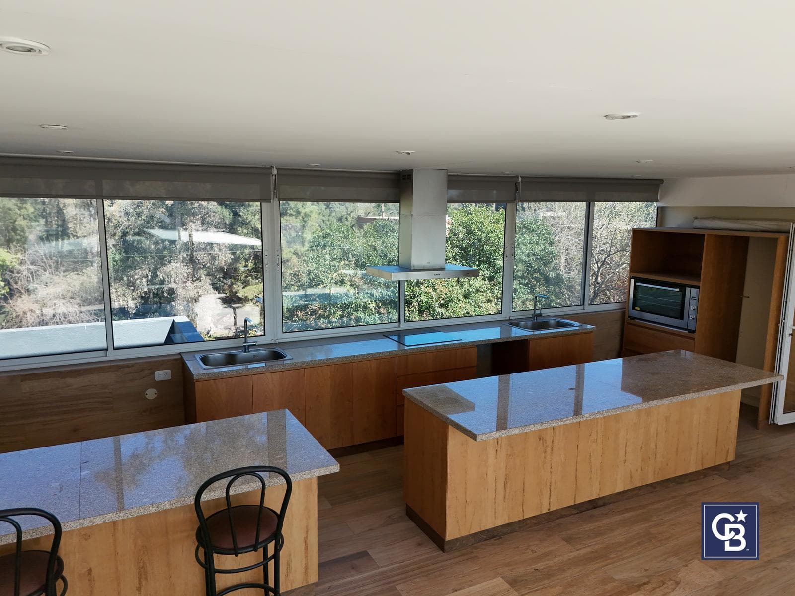 4-Room Apartment for Sale at La Esmeralda Suites, Km 50, Pilar - Across from Palmas del Pilar