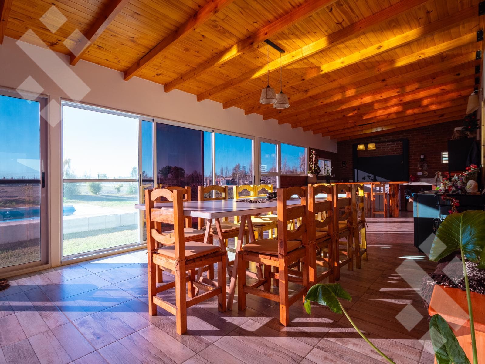 HOUSE FOR SALE: 3 BEDROOMS, BARBECUE AREA WITH GRILL AND SWIMMING POOL - GATED COMMUNITY IN A FARMHOUSE STYLE - CIPOLLETTI