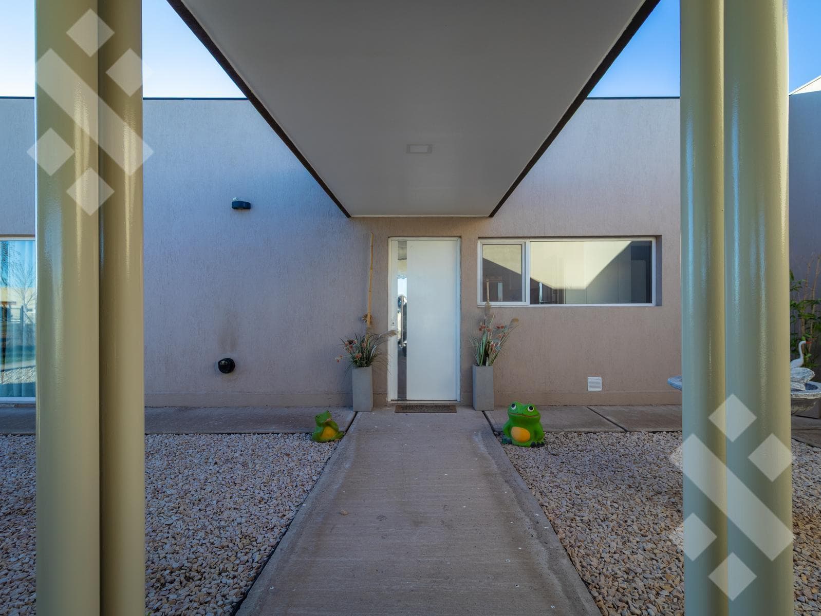 HOUSE FOR SALE: 3 BEDROOMS, BARBECUE AREA WITH GRILL AND SWIMMING POOL - GATED COMMUNITY IN A FARMHOUSE STYLE - CIPOLLETTI