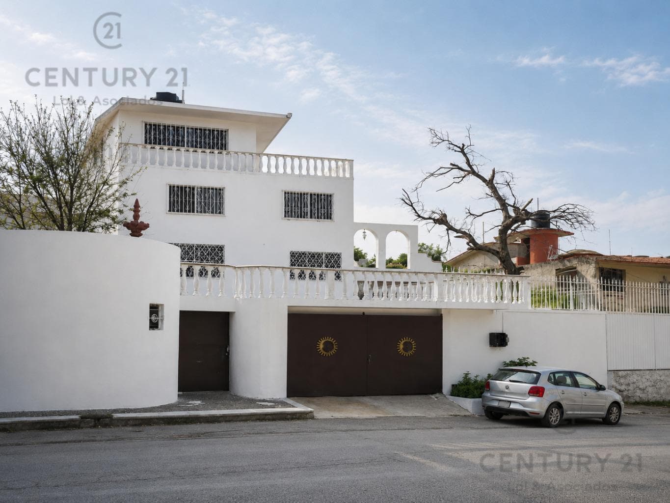 House in the Las Playas Subdivision