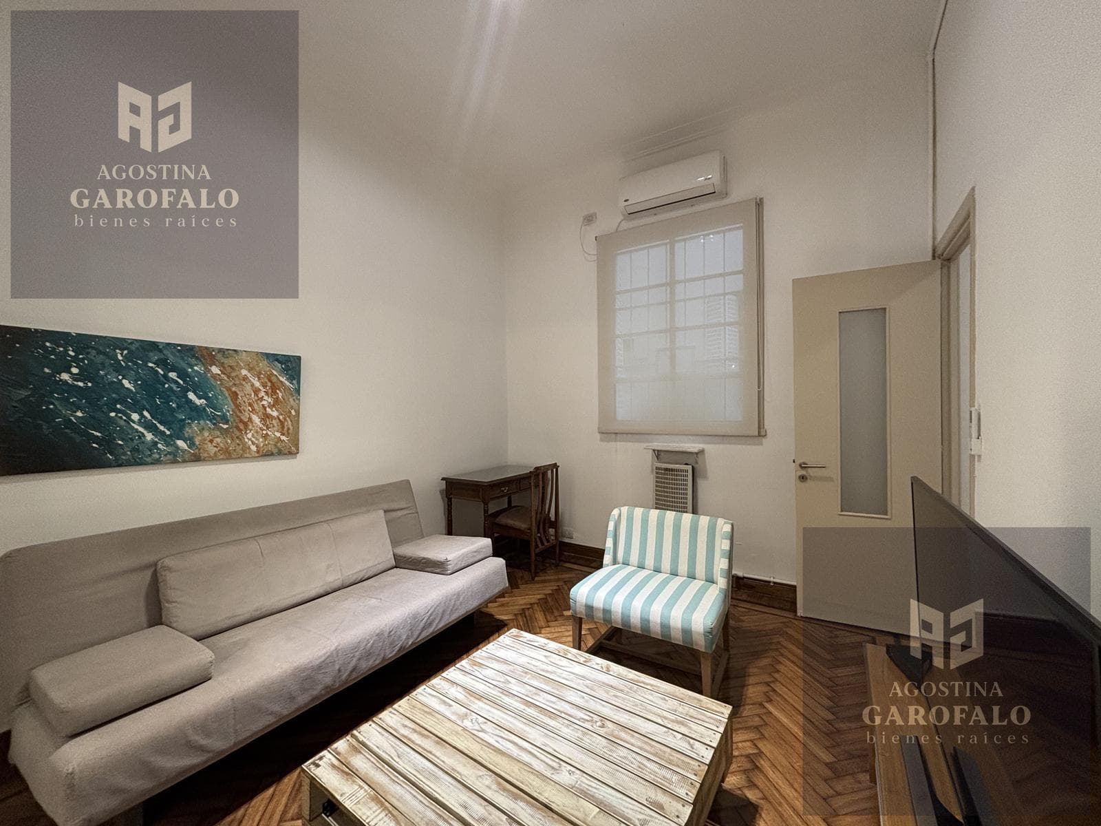2-Room Apartment for Sale with a Patio in San Telmo