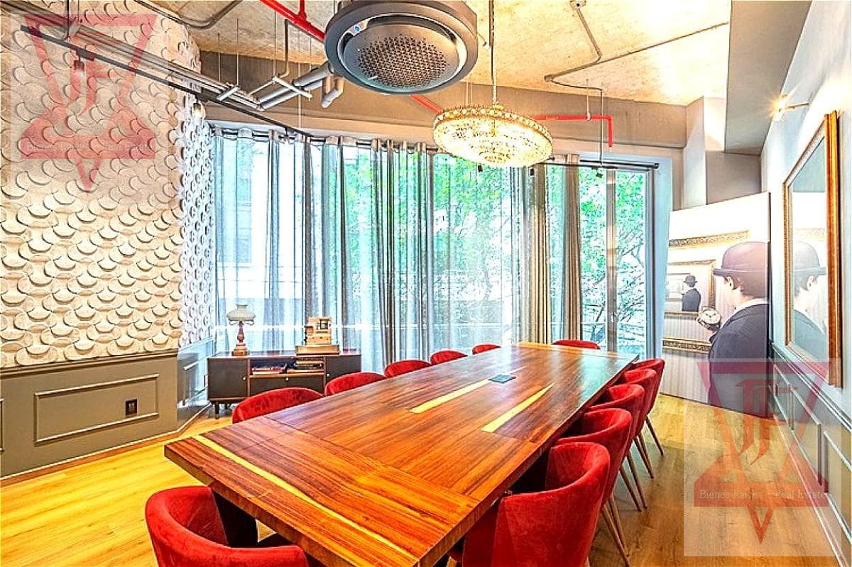 Office for Rent on Periférico, Just a Few Steps from Av. de las Palmas in the Polanco Area, Premium Furnished